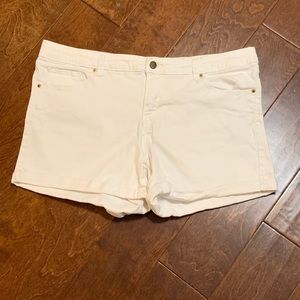 White Denim Shorts-Size 16